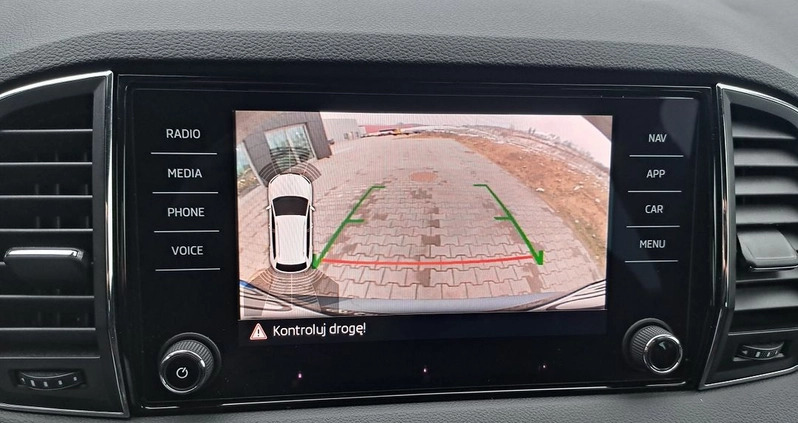 Skoda Karoq cena 115000 przebieg: 66000, rok produkcji 2019 z Gdańsk małe 137